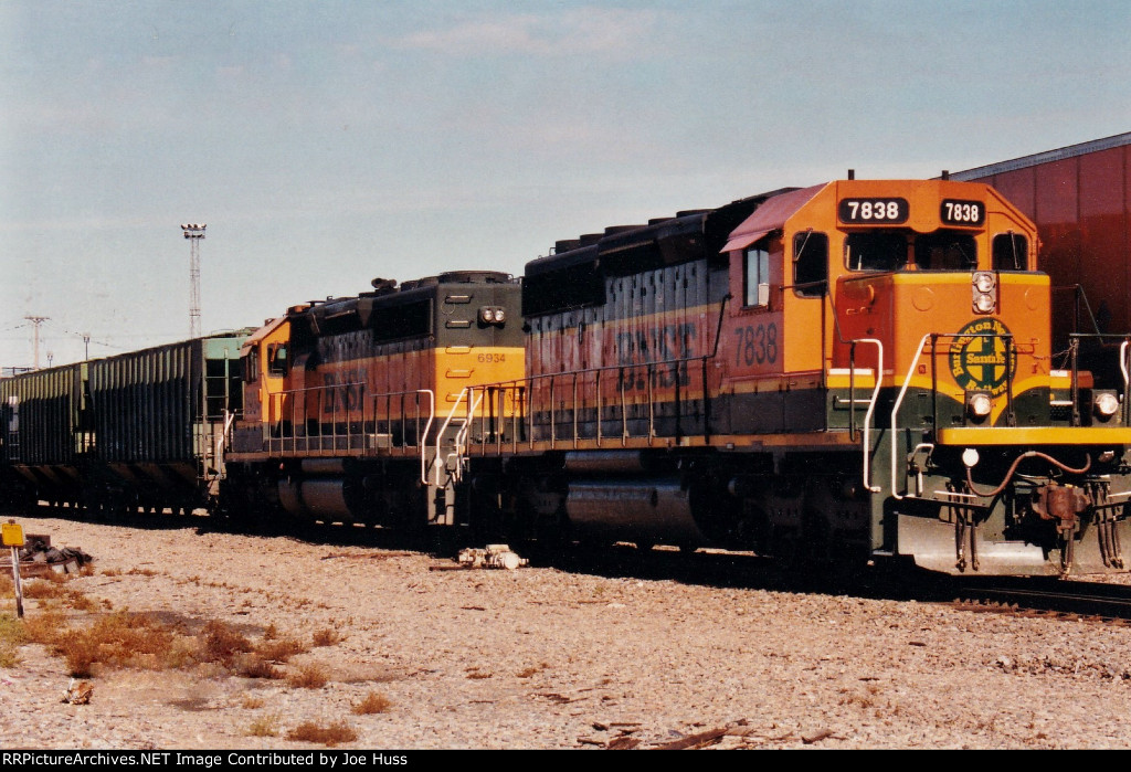 BNSF 7838 West